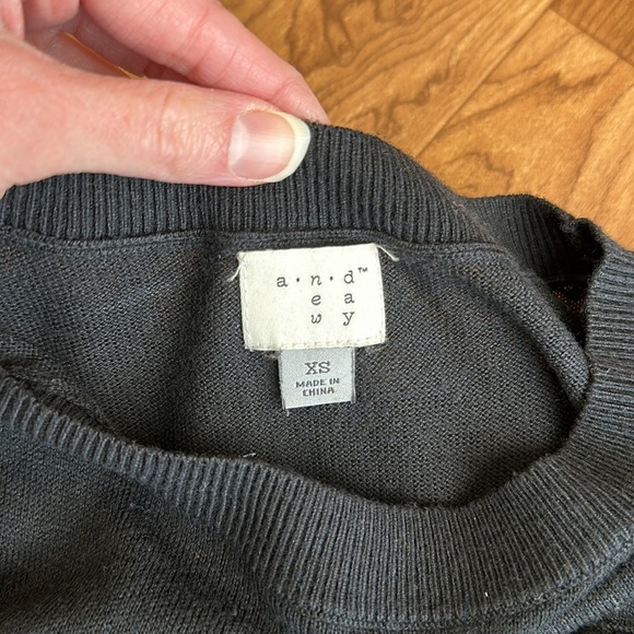 a new day Women’s Sweater with Shoulder Cut Out and Ruffle Size XS - Picture 3 of 4